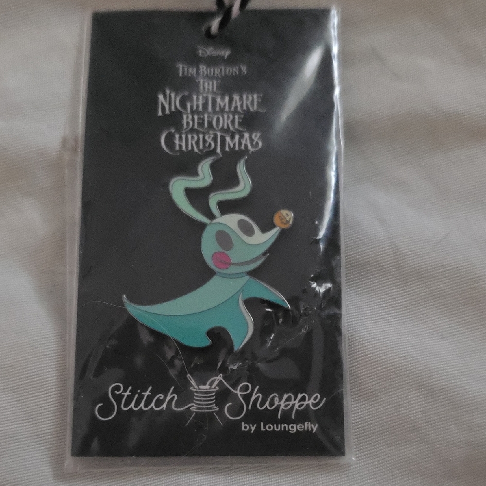 Disney Loungefly Zero Enamel Pin - Teal and Black. New In Package